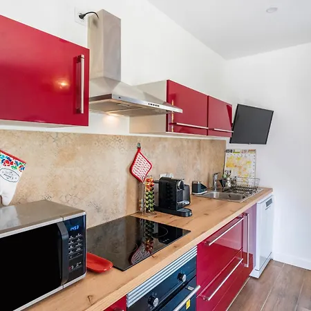 Au Dans Un Duplex 3 Apartment *