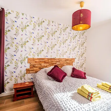 Apartment Au Dans Un Duplex 3 *